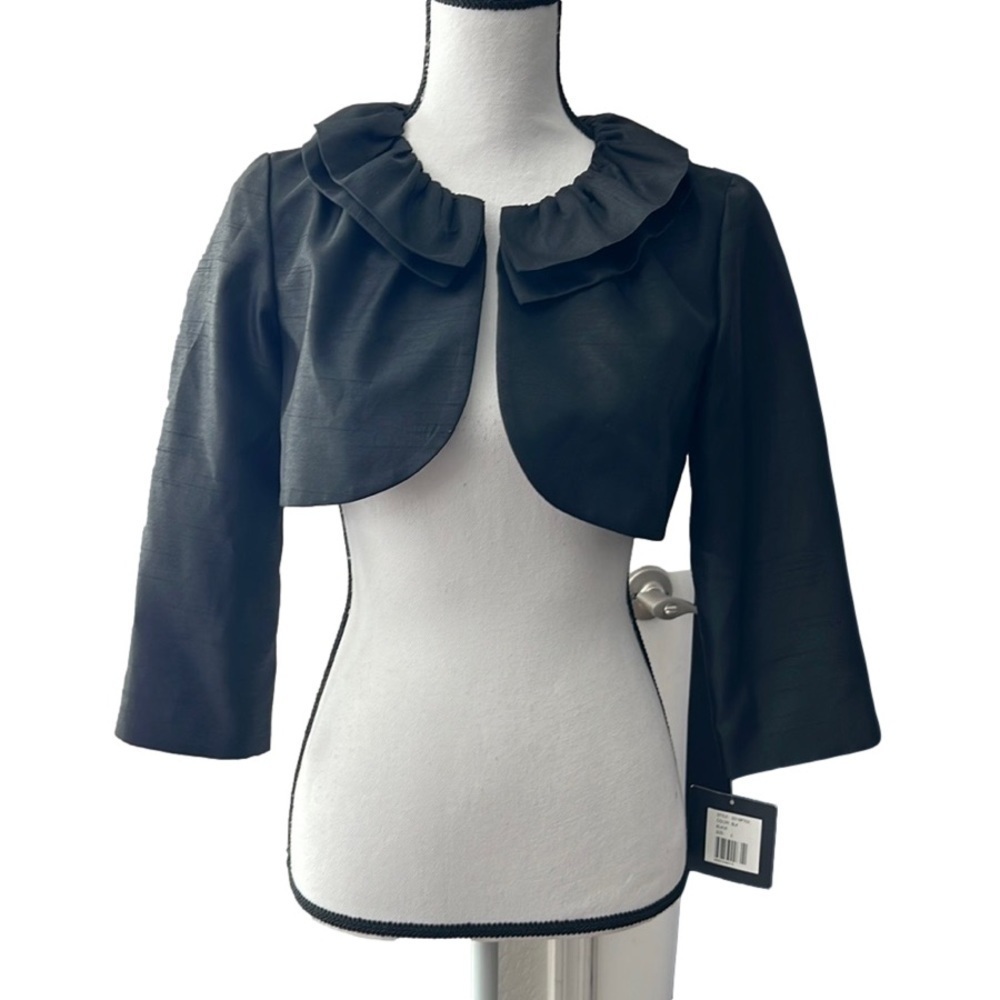 NWT, ELLEN TRACY, Short, Black, Crop, Ruffle, Jacket, Size 2